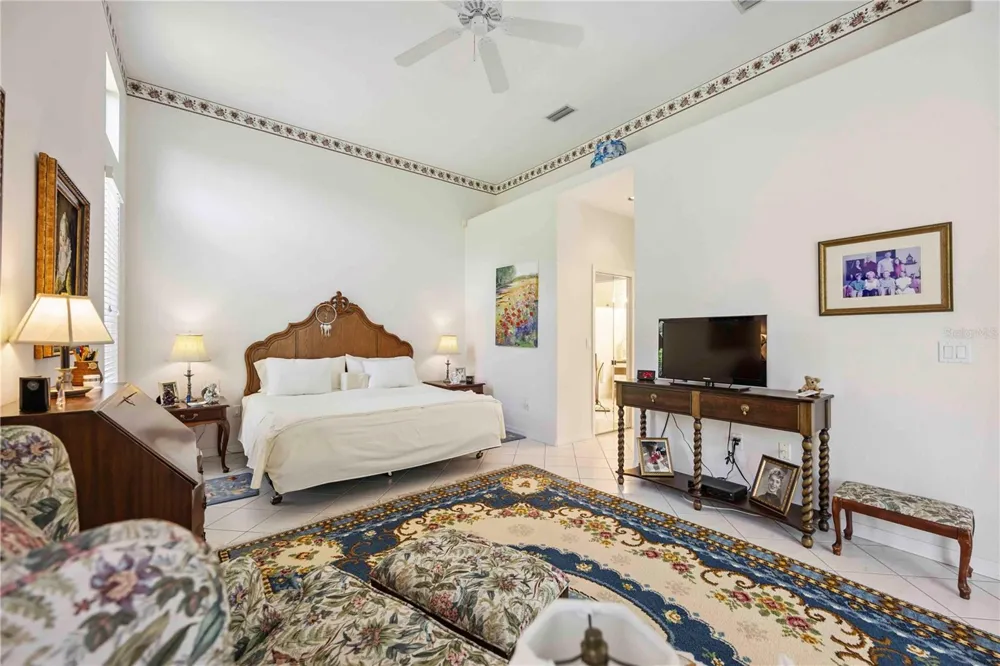 3852 AMAPOLA LANE Sarasota, FL 34238
