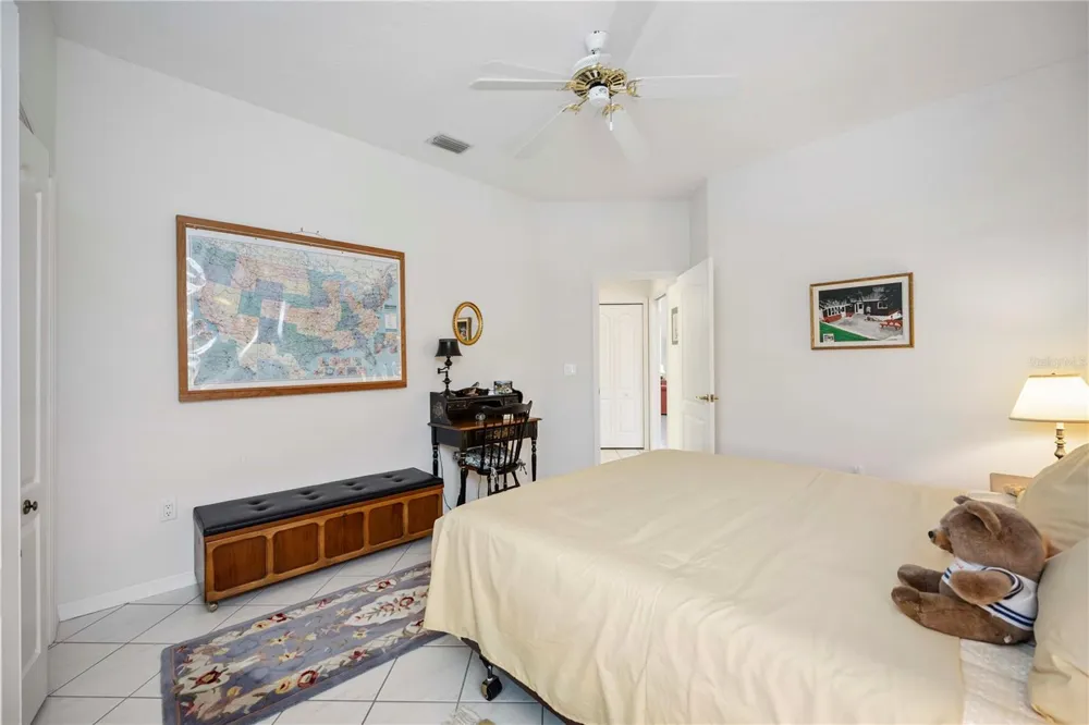 3852 AMAPOLA LANE Sarasota, FL 34238
