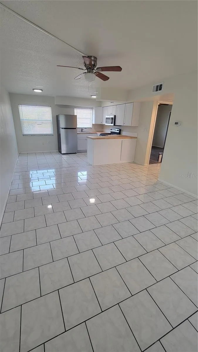 308 AVANDA COURT #6 Clearwater, FL 33756