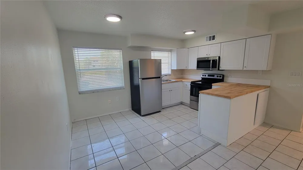 308 AVANDA COURT #6 Clearwater, FL 33756
