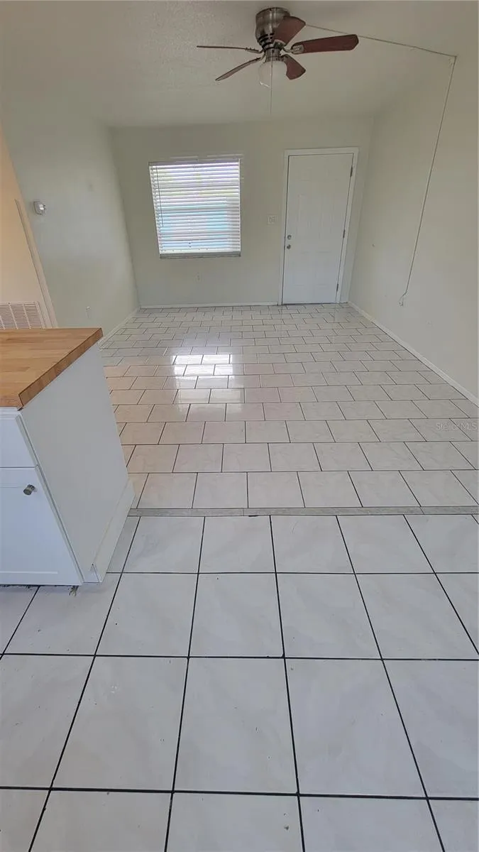 308 AVANDA COURT #6 Clearwater, FL 33756