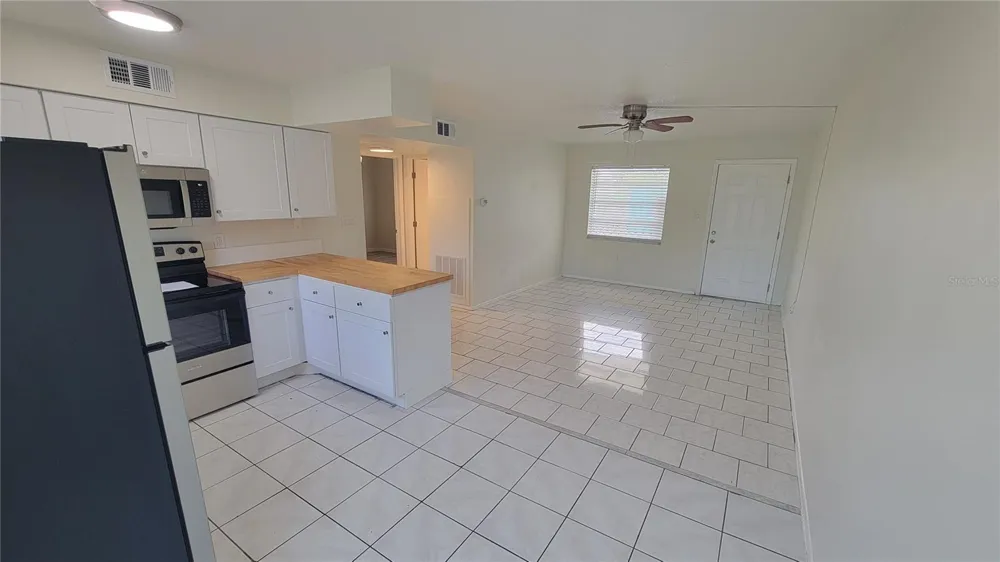308 AVANDA COURT #6 Clearwater, FL 33756