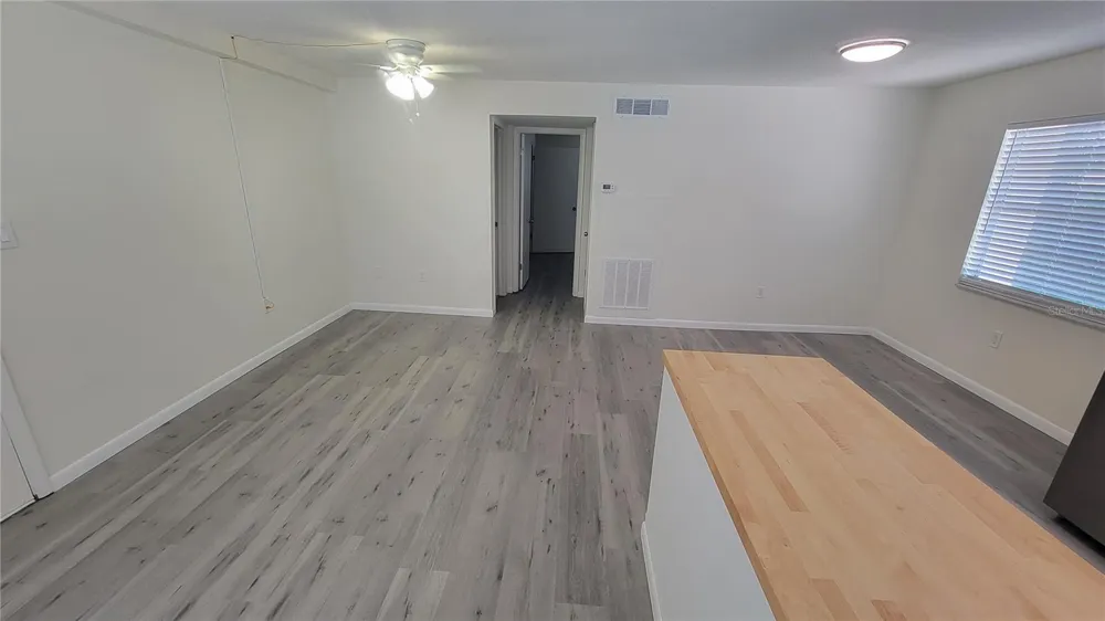 308 AVANDA COURT #6 Clearwater, FL 33756