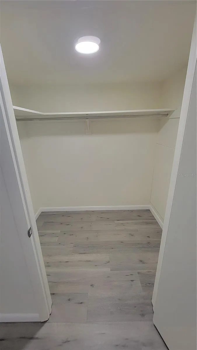 308 AVANDA COURT #6 Clearwater, FL 33756