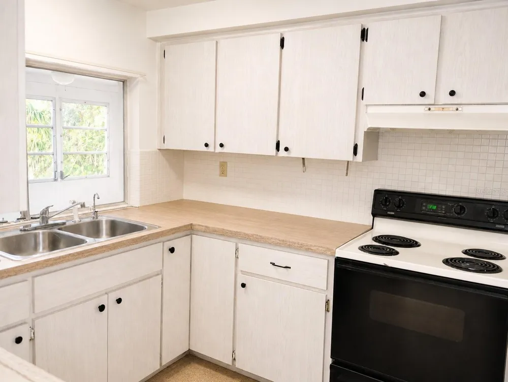 3519 BROOKSTON DRIVE Holiday, FL 34691