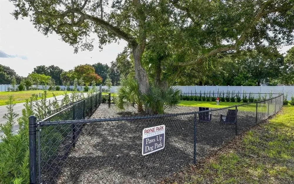 2328 LINDSTROM STREET Sarasota, FL 34237