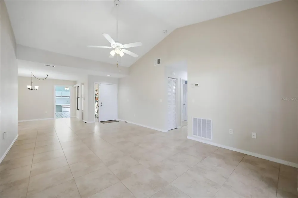 214 SOUTHAMPTON DRIVE #327 Venice, FL 34293