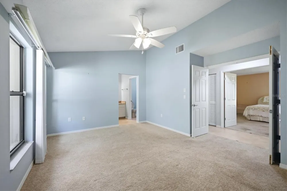 214 SOUTHAMPTON DRIVE #327 Venice, FL 34293