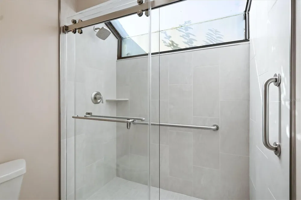 214 SOUTHAMPTON DRIVE #327 Venice, FL 34293