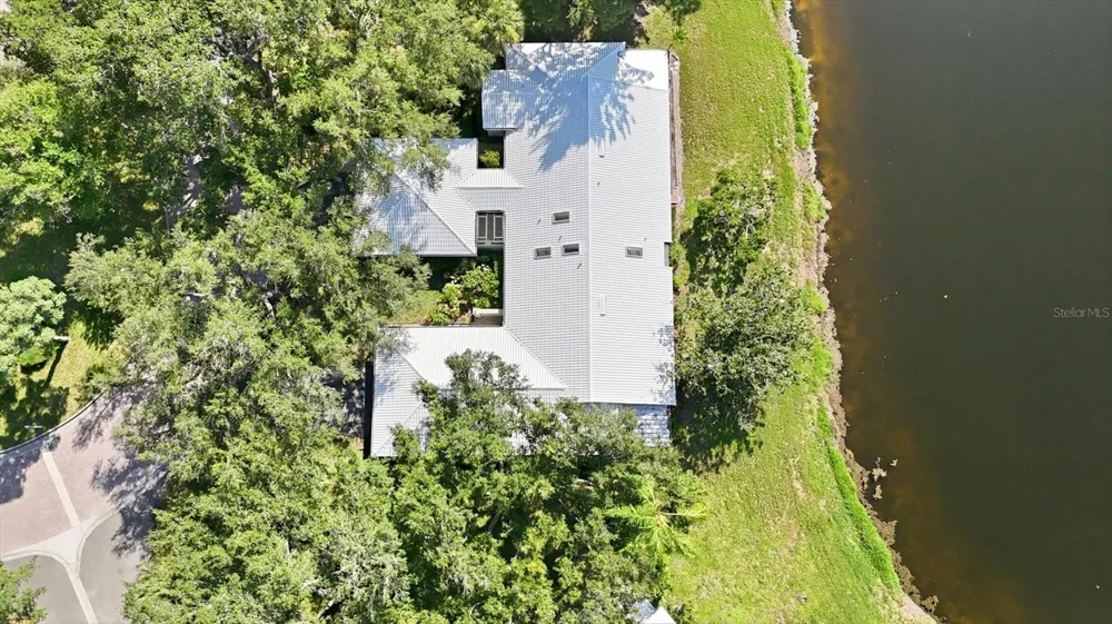 214 SOUTHAMPTON DRIVE #327 Venice, FL 34293