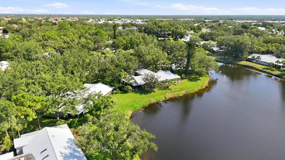 214 SOUTHAMPTON DRIVE #327 Venice, FL 34293