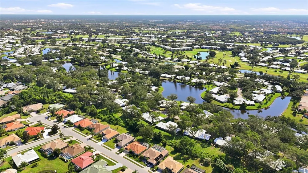 214 SOUTHAMPTON DRIVE #327 Venice, FL 34293