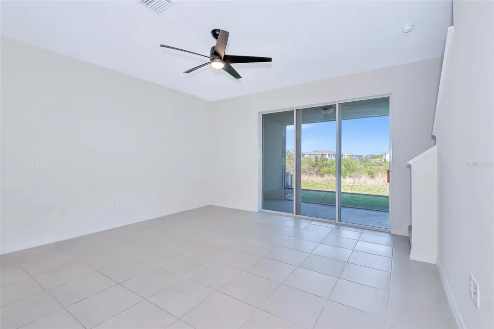 8657 MILESTONE DRIVE Sarasota, FL 34238