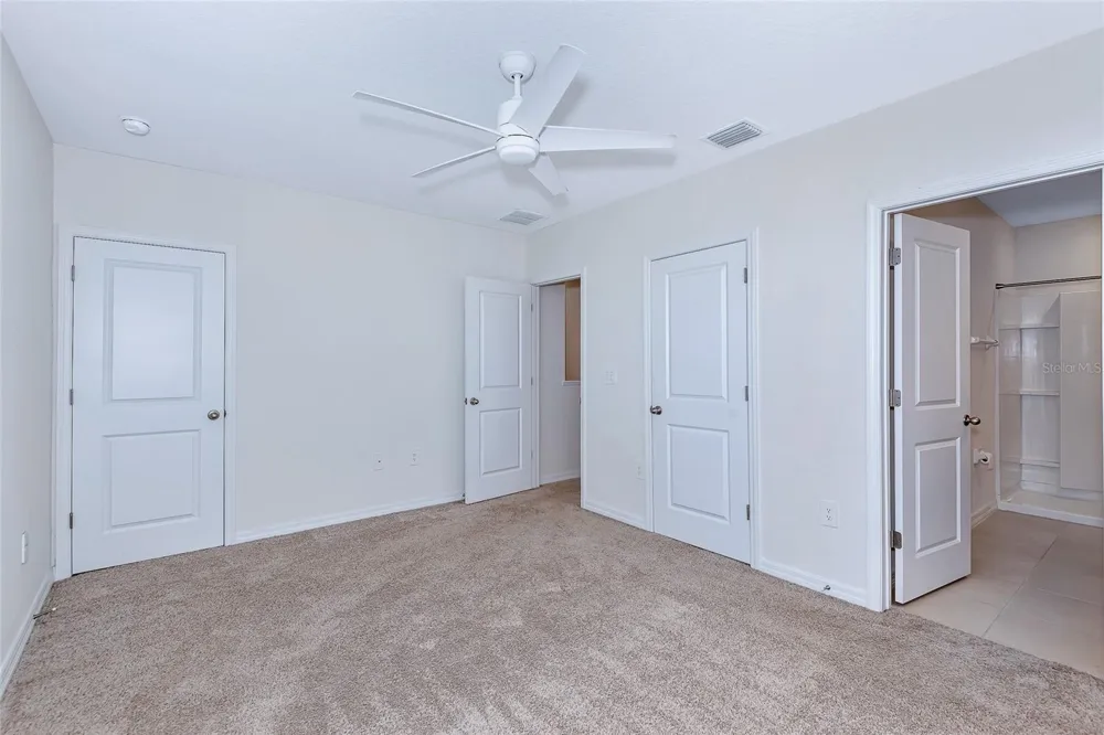 8657 MILESTONE DRIVE Sarasota, FL 34238