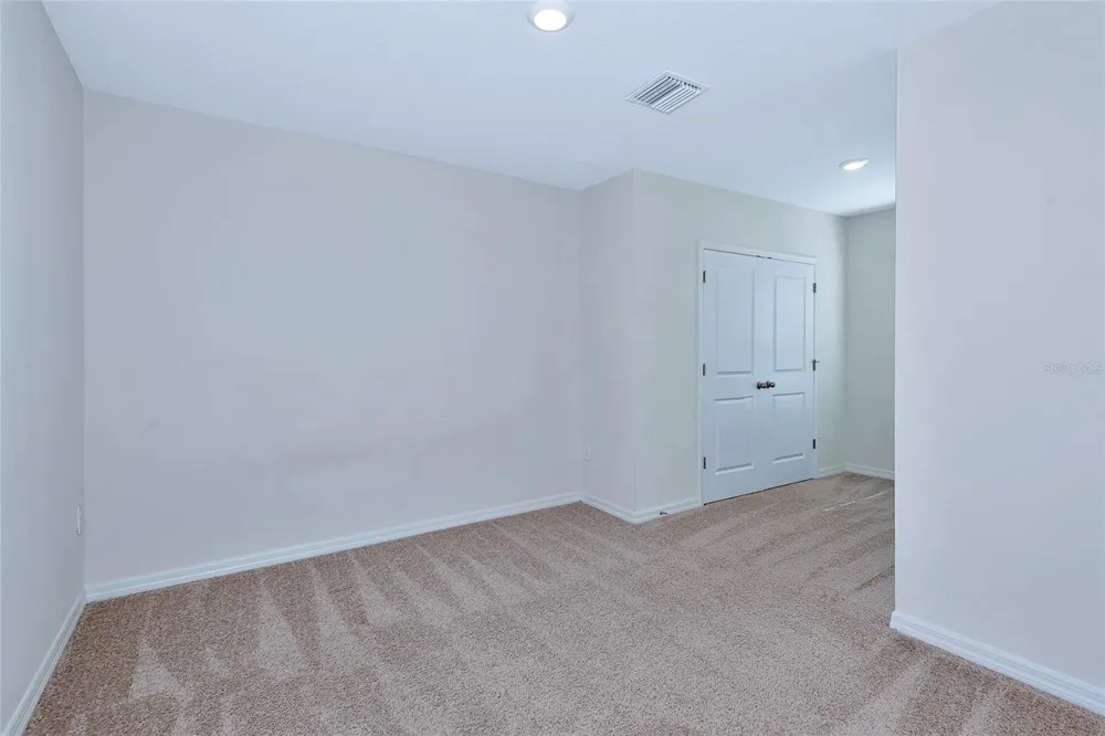 8657 MILESTONE DRIVE Sarasota, FL 34238