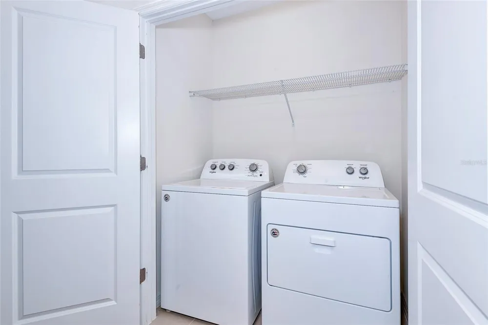 8657 MILESTONE DRIVE Sarasota, FL 34238