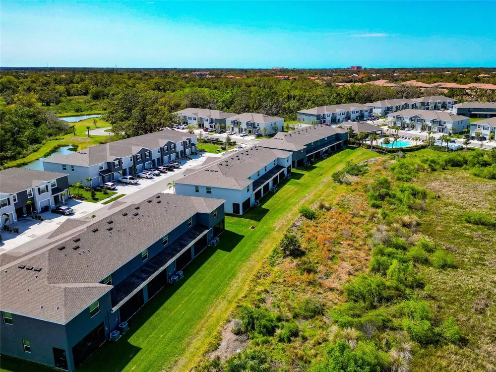 8657 MILESTONE DRIVE Sarasota, FL 34238