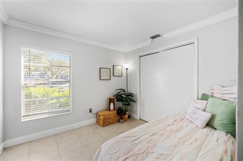 304 NORTHLAKE DRIVE Sanford, FL 32773