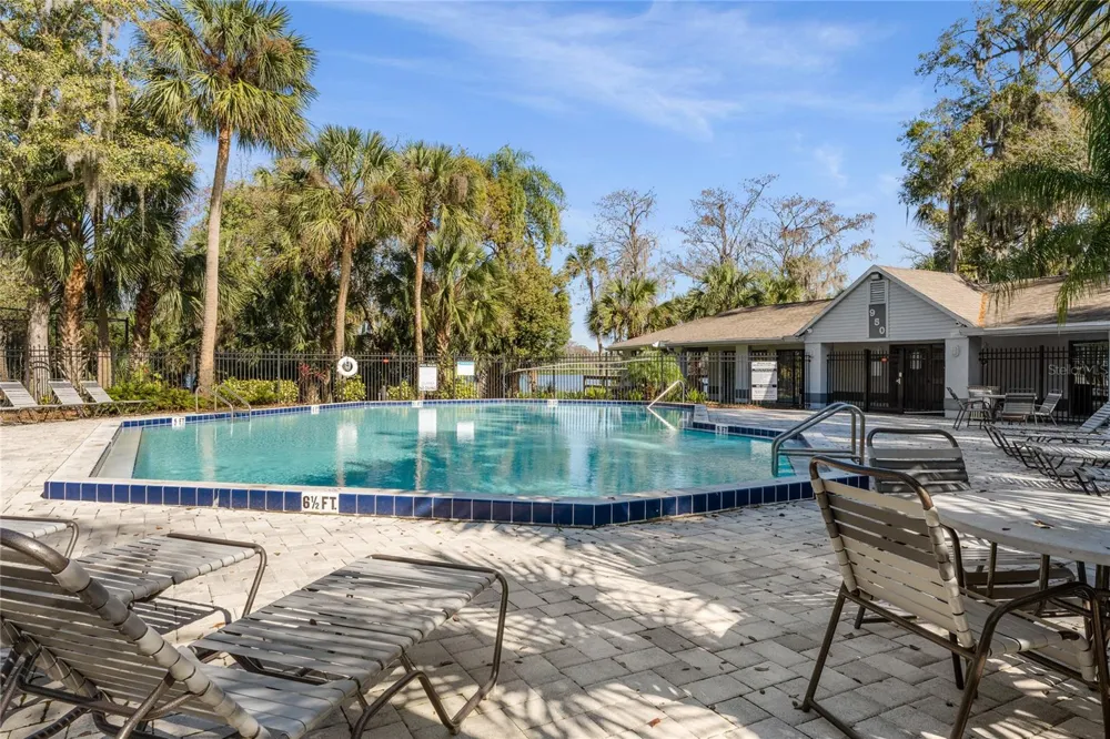 304 NORTHLAKE DRIVE Sanford, FL 32773