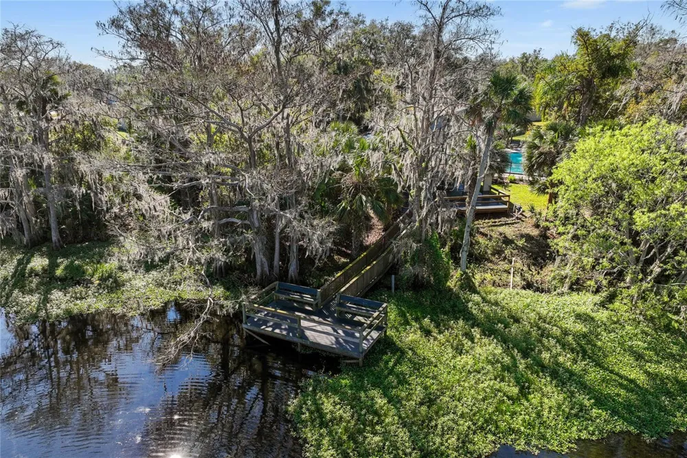 304 NORTHLAKE DRIVE Sanford, FL 32773