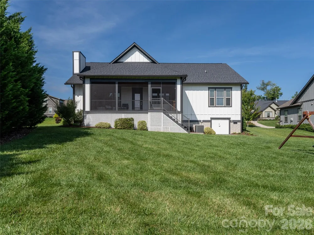 46 Solomia Drive Mills River, NC 28759