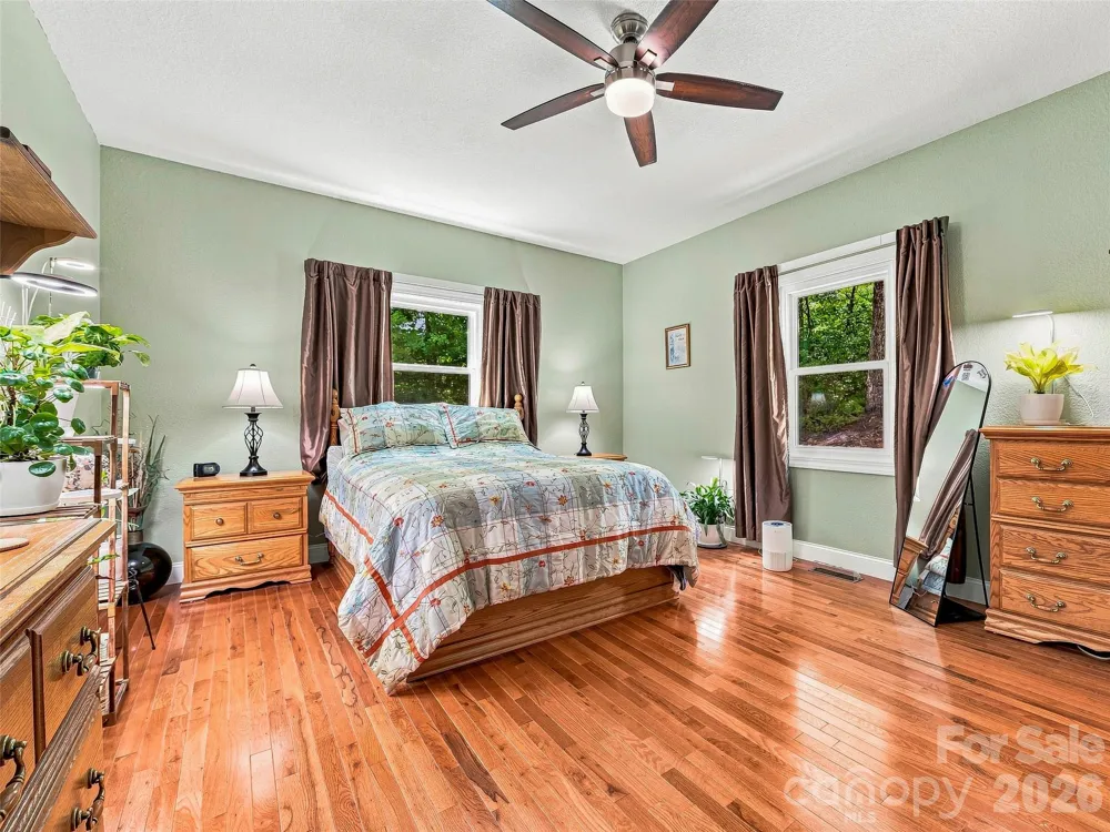 524 Lookout Drive Pisgah Forest, NC 28768