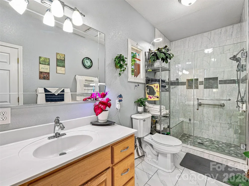 524 Lookout Drive Pisgah Forest, NC 28768