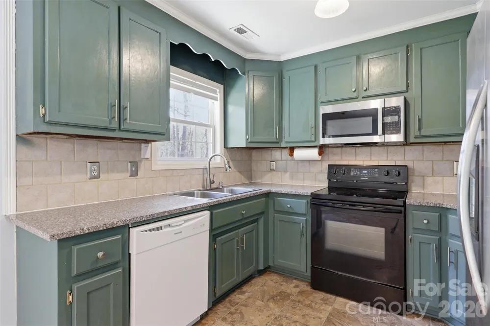 106 Chinaberry Court Gastonia, NC 28052