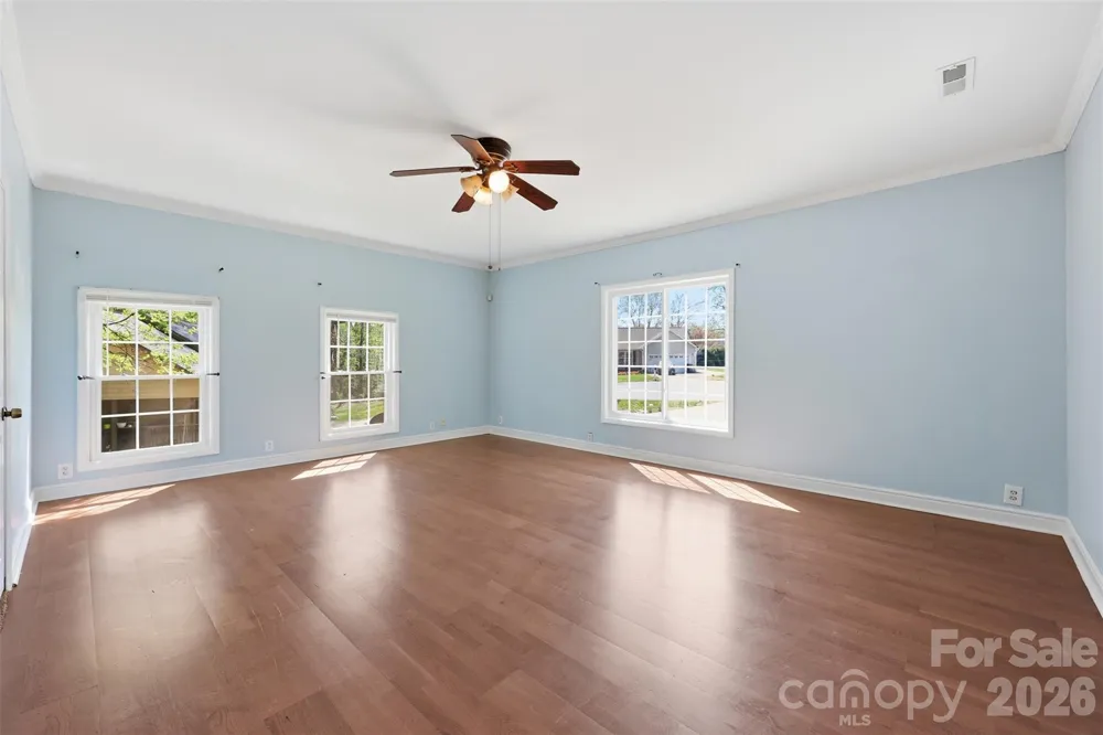 106 Chinaberry Court Gastonia, NC 28052
