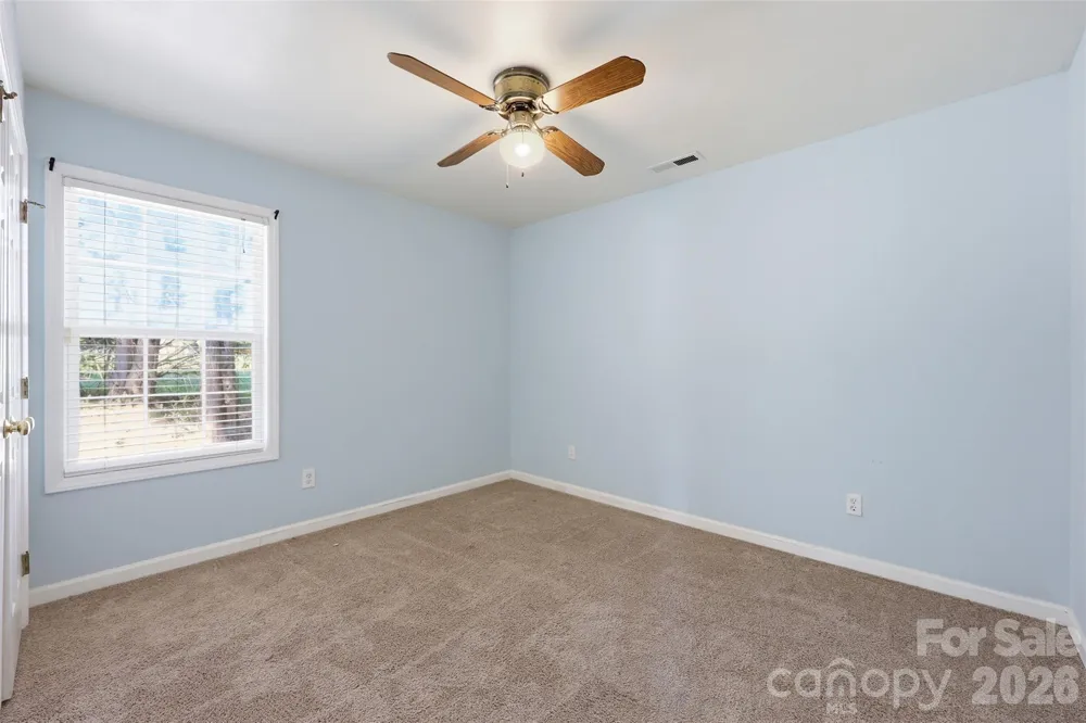 106 Chinaberry Court Gastonia, NC 28052