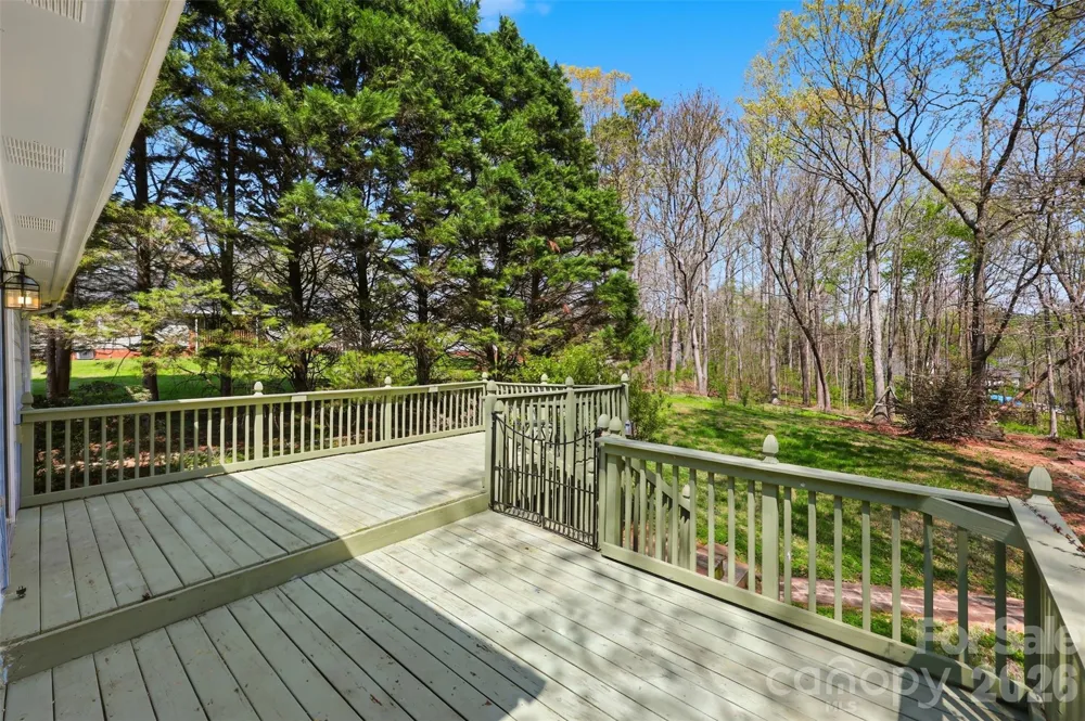 106 Chinaberry Court Gastonia, NC 28052