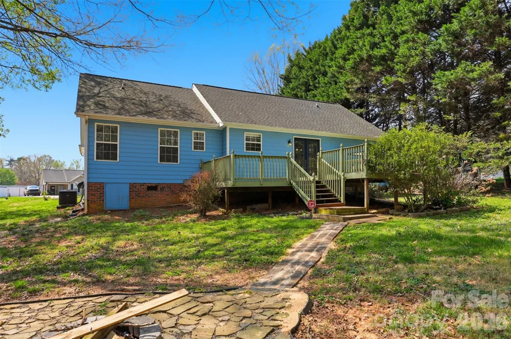 106 Chinaberry Court Gastonia, NC 28052