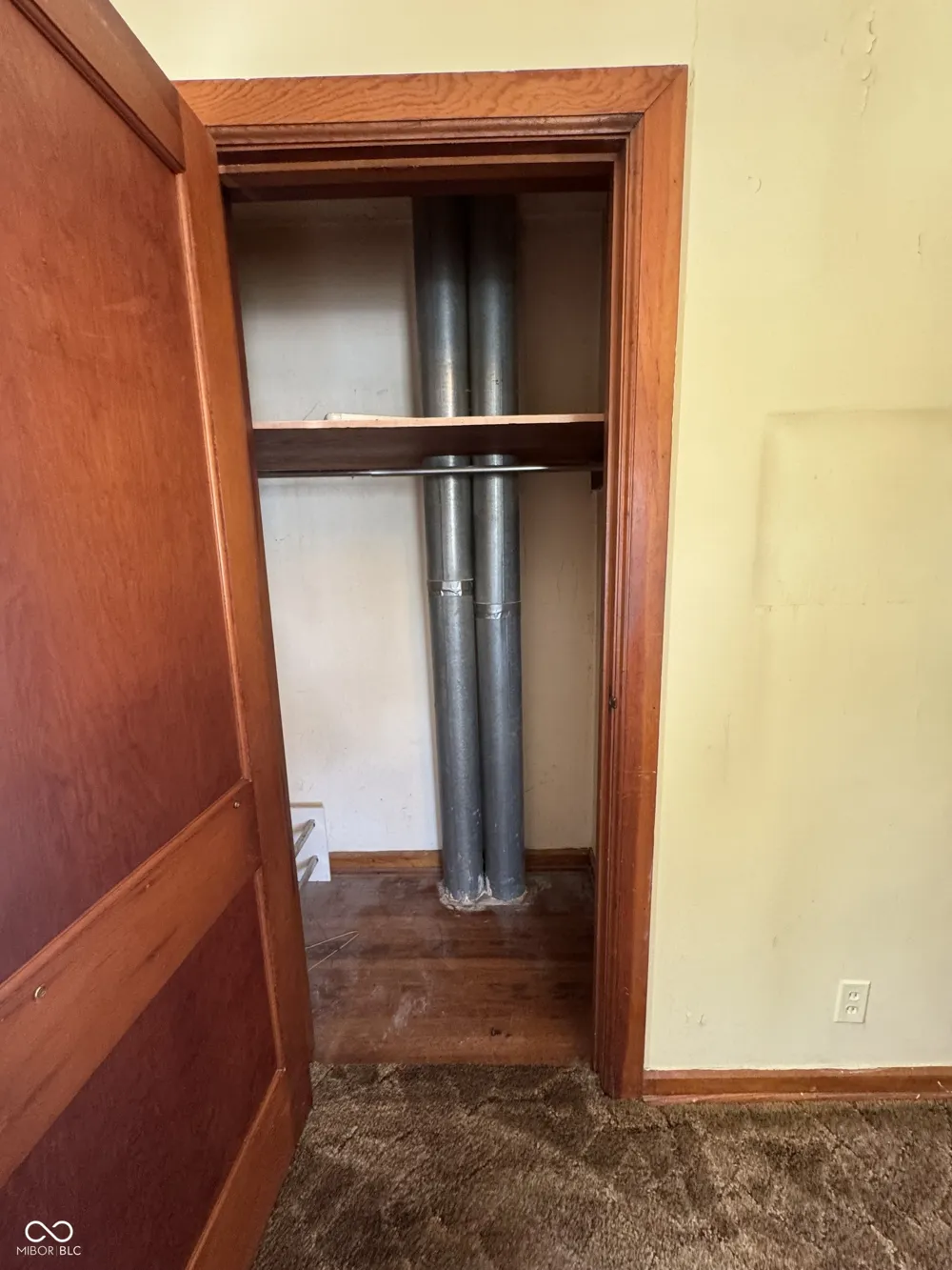321 16th Avenue Beech Grove, IN 46107