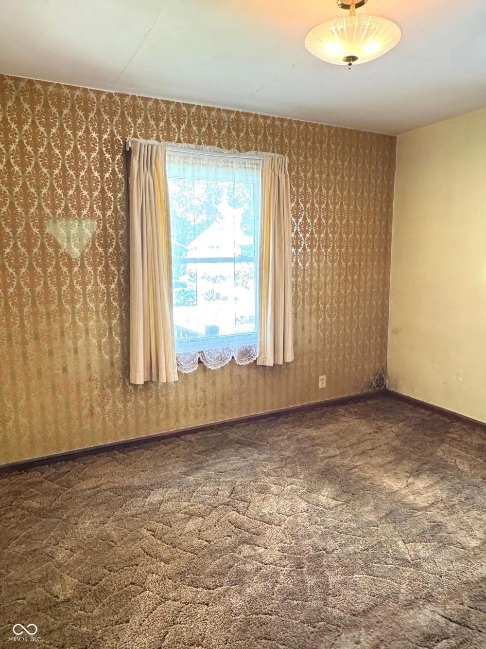 321 16th Avenue Beech Grove, IN 46107