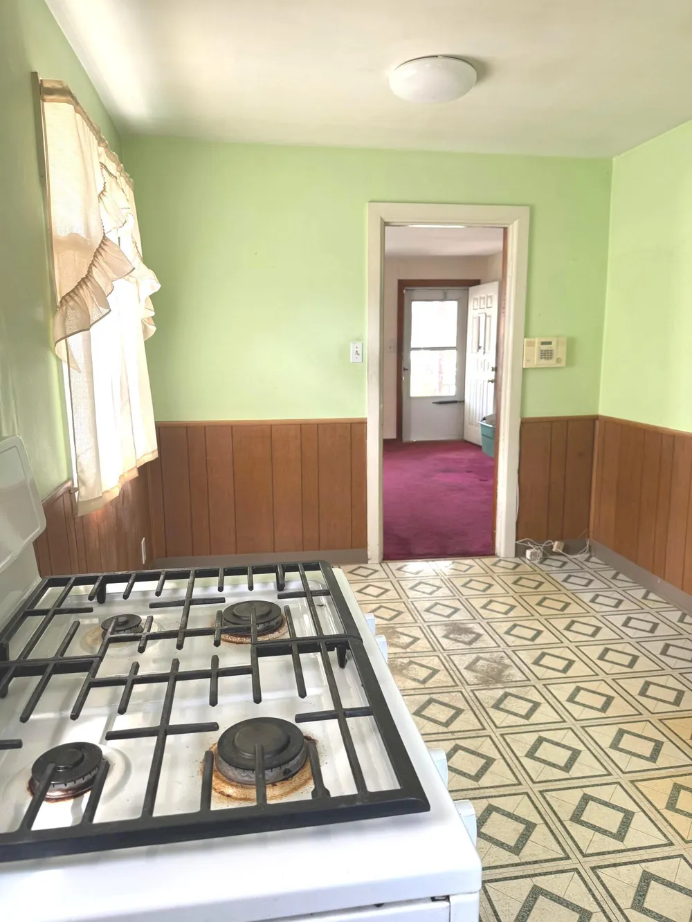321 16th Avenue Beech Grove, IN 46107