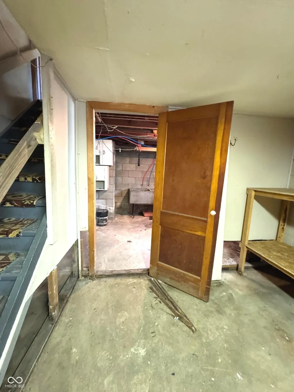 321 16th Avenue Beech Grove, IN 46107