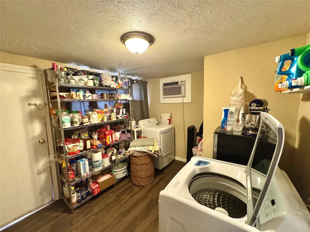 1287 W FREY Stephenville, TX 76401