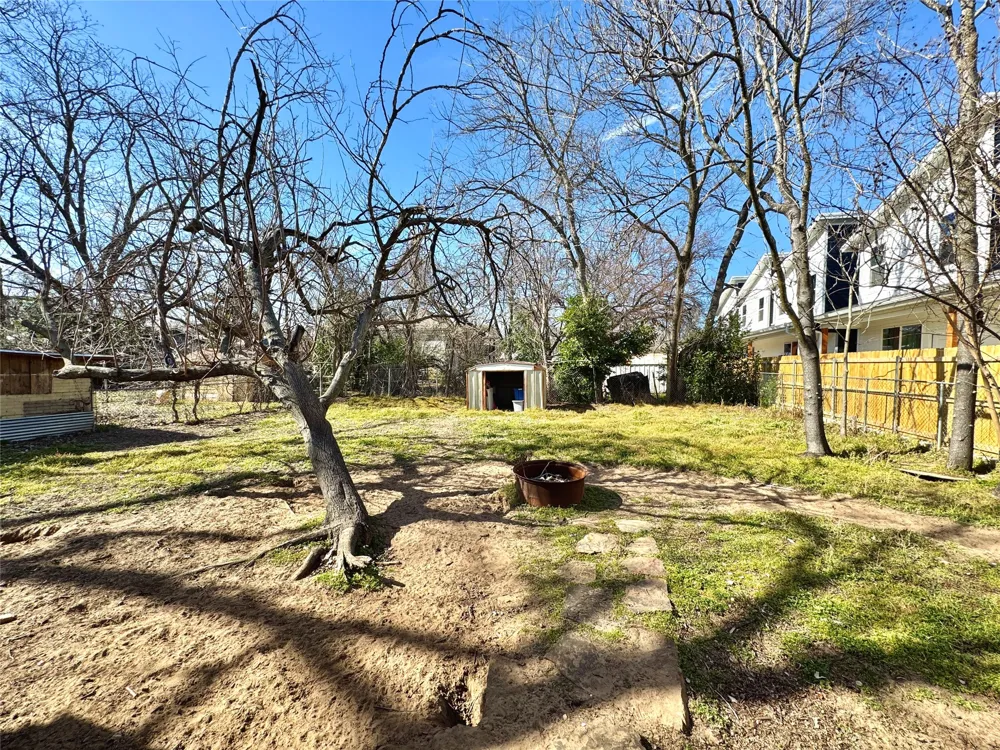 1287 W FREY Stephenville, TX 76401
