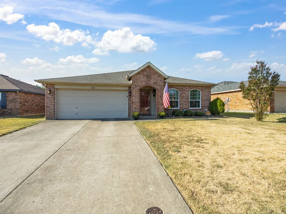 3446 Charing Cross Road Midlothian, TX 76065