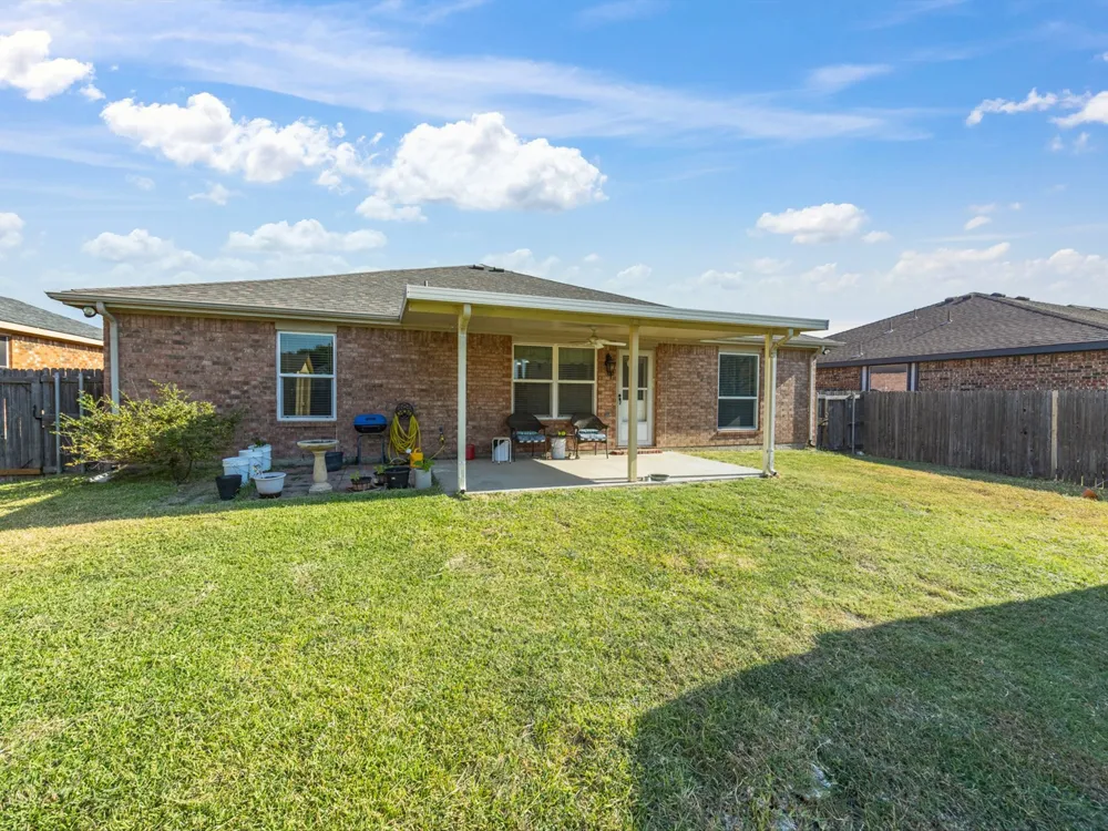 3446 Charing Cross Road Midlothian, TX 76065