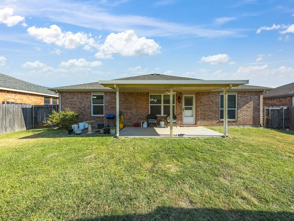 3446 Charing Cross Road Midlothian, TX 76065