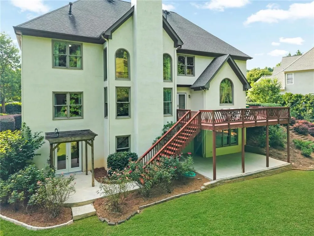 10645 Oxford Mill Circle Johns Creek, GA 30022