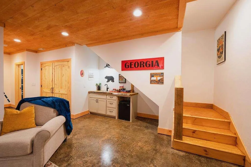 284 Lees Ride McCaysville, GA 30555
