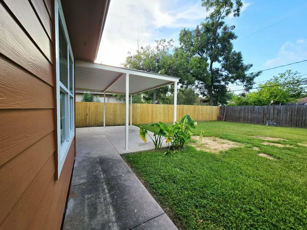 1111 Belshire Road Pasadena, TX 77502