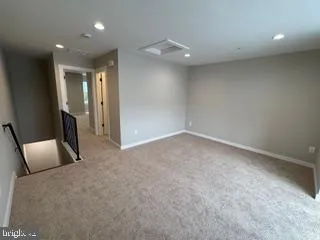 4403 OGLETHORPE STREET Hyattsville, MD 20781