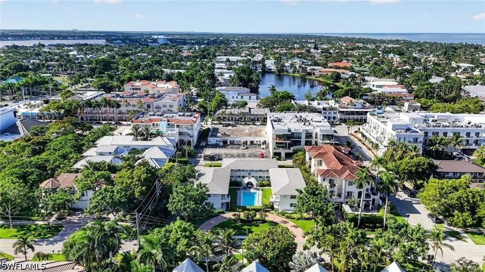 4th Avenue S #3 Naples, FL 34102