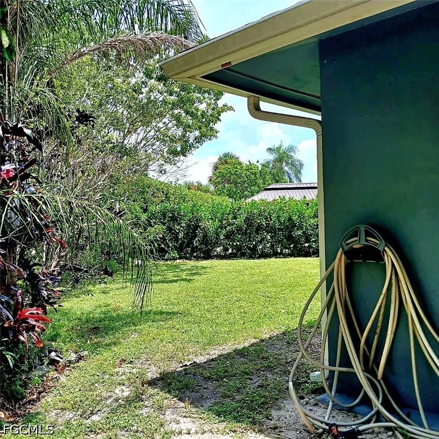 Melaleuca Drive Tamarac, FL 33319
