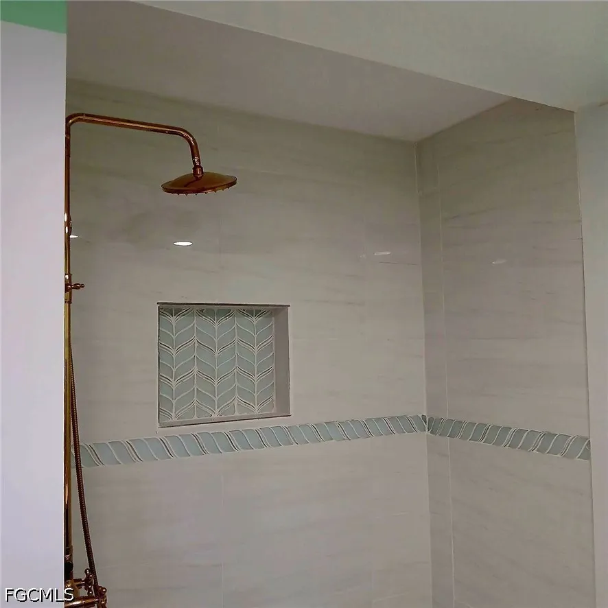 Melaleuca Drive Tamarac, FL 33319