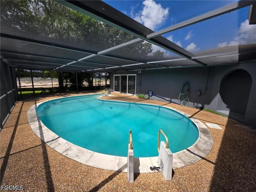 Melaleuca Drive Tamarac, FL 33319