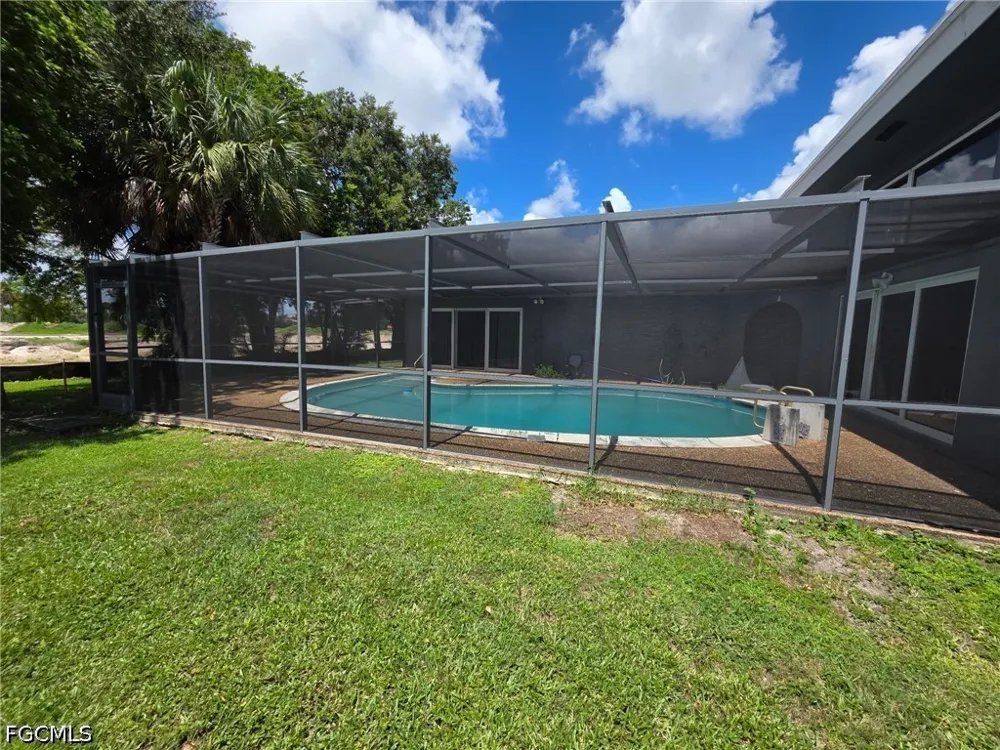 Melaleuca Drive Tamarac, FL 33319